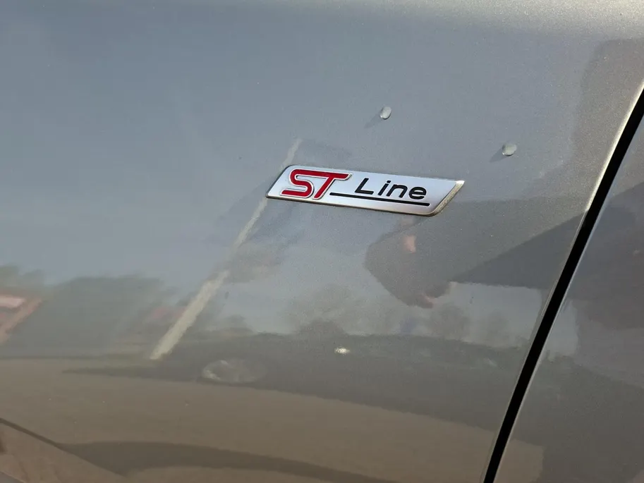 Ford Puma 1.0 EcoBoost Hybrid ST-Line 125pk | Stoel- stuur en voorruitverwarming | Navigatie | Cruise control