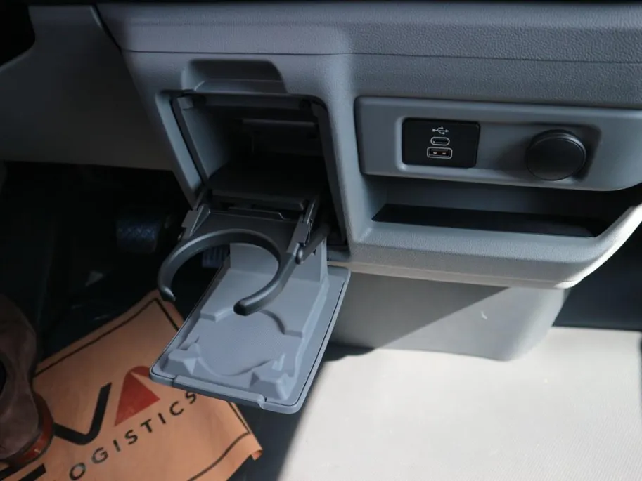 Ford E-Transit Cust. 340 L2H1 Limited 71 kWh * ADAP CRUISE * BLIS * NAVI * 360 CAMERA *