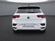Volkswagen T-Roc 1.5 TSI 150pk Sport Business R · R-line exterieur · Apple/Android Car Play · Camera · Navigatie · Stoelverwarming · P-Sensoren · Alarm · 19'' Inch ·