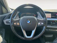 BMW 1 Serie 116i Introduction Edition 1e eigenaar | 18' M Sport velgen | Carplay | Cruise Control | Navi | Parkeersensoren | Digitale Cockpit | Etc.