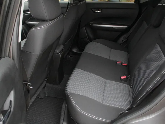 Suzuki Vitara 1.4 Boosterjet Select Smart Hybrid | Snel rijden!