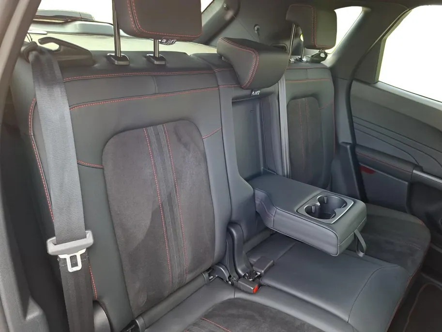 Ford Kuga ST-Line X 243PK | Panoramadak | Winter Pack | El. Trekhaak | Adaptieve Cruise Control | 360graden Camera | BLIS | Half Leder| LED | 2100kg Trekgewicht
