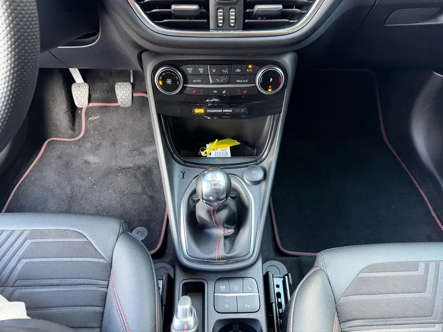 Ford Puma 1.0 EcoBoost Hybrid ST-Line X | Stoel/Stuur/Voorruitverwarming | Navigatie | Parkeer Camera | Elek. Achterklep | Half Leder | Cruise Control | Apple/Android Carplay |
