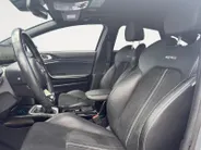 Kia ProCeed 1.0 T-GDI GT-PlusLine | Elektr. Schuif-/kanteldak | Elektr. achterklep | Achteruitrijcamera | Climate Control | Cruise Control | Stoel- en stuurverwarming |