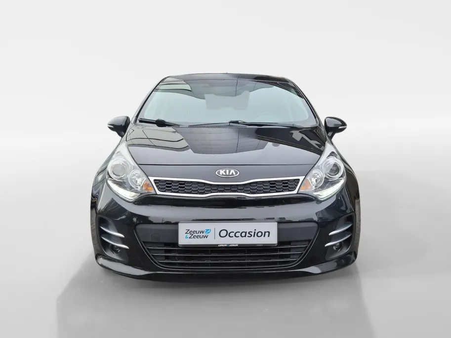 Kia Rio 1.2 CVVT ExecutiveLine | Airco | Navi | Camera | Schuifdak | LM Velgen | Stoelverwarming | Stuurverwarming | Trekhaak |