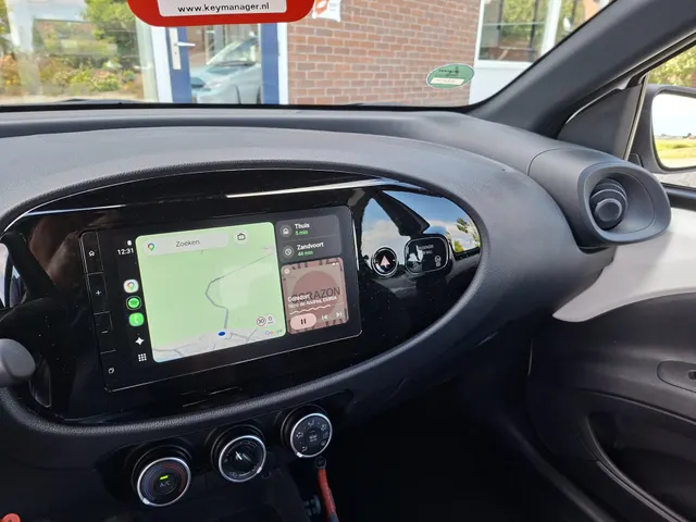 Toyota Aygo X 1.0 VVT-i MT Play CAMERA | CRUISE | NL-auto | rijklaarprijs !!
