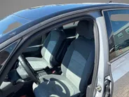 Volkswagen ID.3 Pure 150pk 45 kWh · SOH 93,6 · Apple/Android Car Play · Navigatie · P-Sensoren · ACC · Stoel-& Stuurverwarming ·