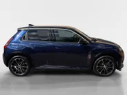 Renault 5 comfort range iconic cinq 52 kWh Nu met 1600,- voorraad korting , Pack Safety & Advanced Driving Assist , allseason banden , Apple Carplay/Android Auto , stoel en stuurverwarming , navigatiesysteem , veel mooie opties.