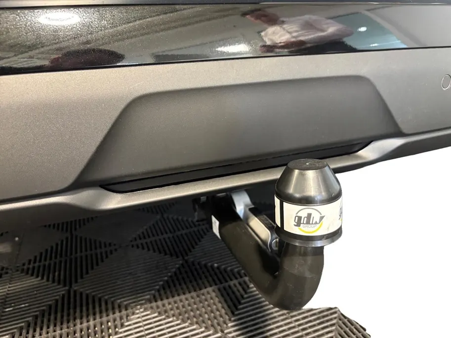 Renault Austral 200PK E-Tech Full Hybrid Esprit Alpine Automaat | DEMO - Beschikbaar per 30-09-2026 | Afneembare Trekhaak | Elektrisch Verstelbare Stoelen | Harman Kardon Audio | Adaptive Cruise Control | Climate Control | Apple CarPlay/Android Auto |