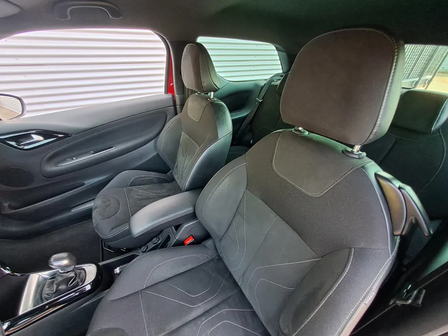 DS DS 3 1.2 PureTech Performance Line AUTOMAAT | Navigatie | Climate | Cruise | schakelpaddles | Apple Carplay/Android Auto