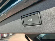Volkswagen Tiguan 1.5eTSI 150kW/204PK Elegance DSG · Panoramadak · Trekhaak · 360°Camera + Parkeersensoren · Garantie t/m 01-10-2030 of 100000km.