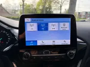 Ford Fiesta 1.0 EcoBoost Hybrid Titanium 125PK | 1e Eigenaar | NL-Auto | Apple Carplay / Android Auto | LED | Parkeersensoren | Cruise Control | Climate Control