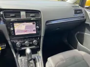 Volkswagen Golf 5-deurs 1.5 TSi DSG7-autom. Highline Business LED | Virtual cockpit | camera | massage | allseason banden | etc.