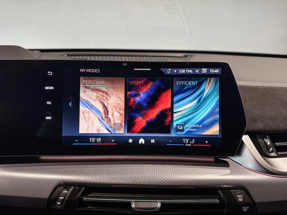 BMW iX1 eDrive20 67 kWh