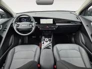Kia Niro EV Edition 64.8 kWh | Afneembare Trekhaak | Climate Control | Cruise Control | Camera | Navigatie | Stoelverwarming | Stuurverwarming |