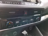 Nissan QASHQAI 1.3 MHEV Xtronic Premiere Edition | RONDOM CAMERA | PANO DAK | CLIMATE | CRUISE | CARPLAY |