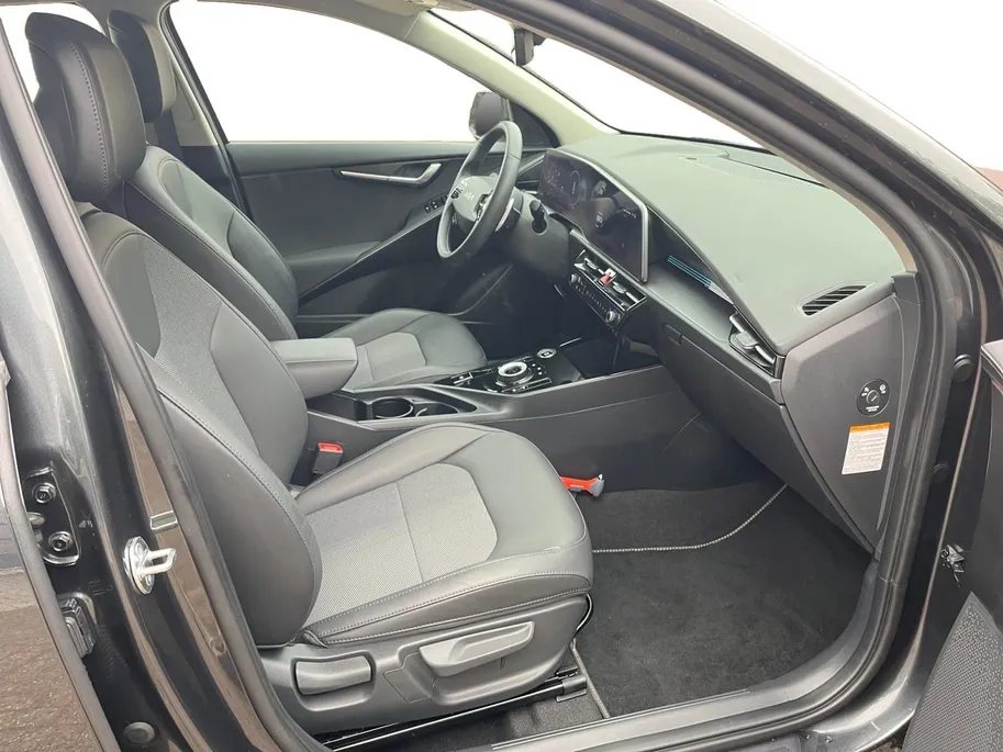 Kia Niro 1.6 GDi Hybrid DynamicLine | Navi | Clima | Camera | Adaptive Cruise | Trekhaak | Apple Carplay & Android Auto | Parkeersensoren