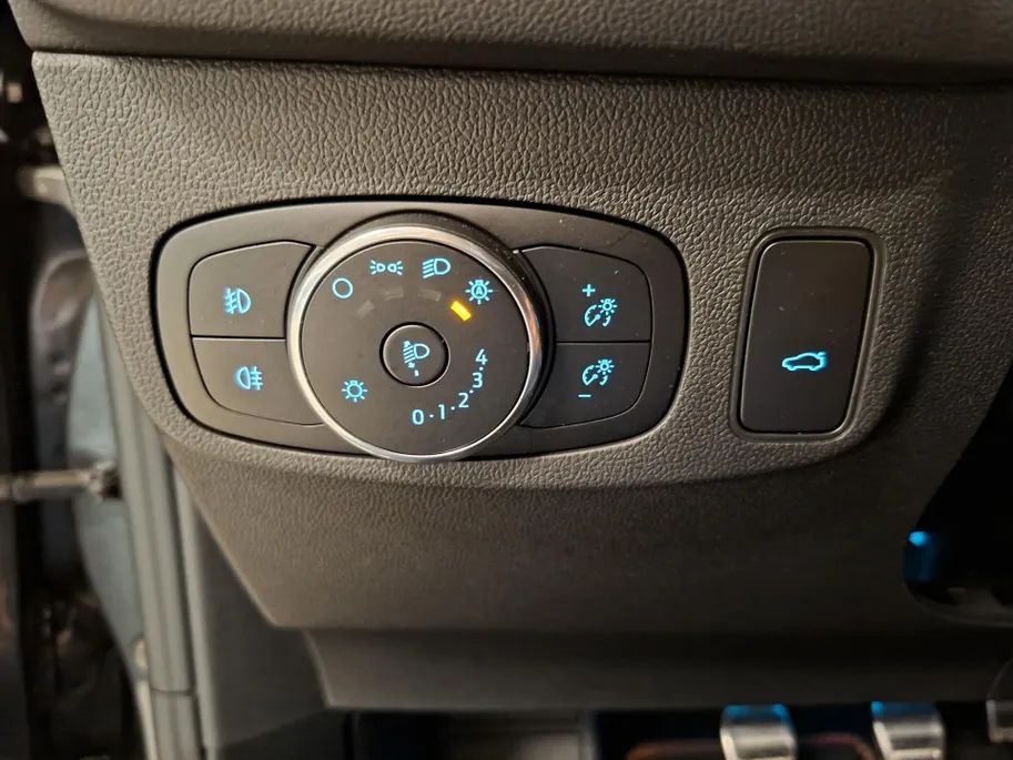 Ford Focus Wagon 1.0 EcoBoost Hybrid ST Line X | Winter Pack | Adap. Cruise | Elektrische Achterklep |