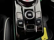 Kia Sportage 1.6 T-GDi 230pk Hybrid AT6 GT-Line | Schuif-kanteldak | Apple Carplay/Android Auto