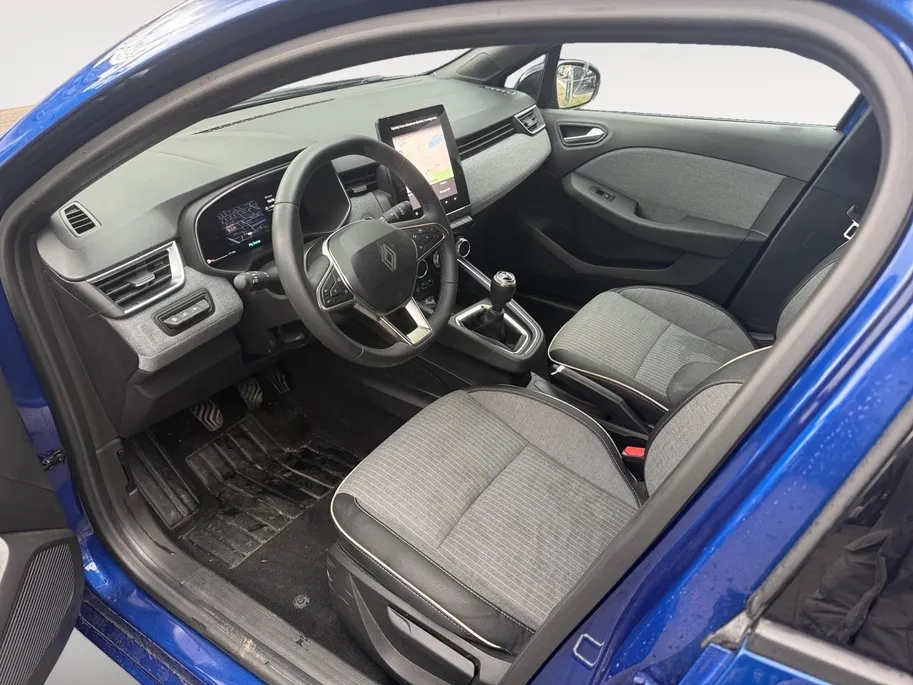 Renault Clio 1.0 TCe 90 GPF techno NAVI AIRCO CAMERA PARKEERSENSOREN CRUISE CONTROLE 9,3 INCH SCHERM APPLE CARPLAY ANDROID AUTO ZEER MOOIE AUTO DEALER ONDERHOUDEN