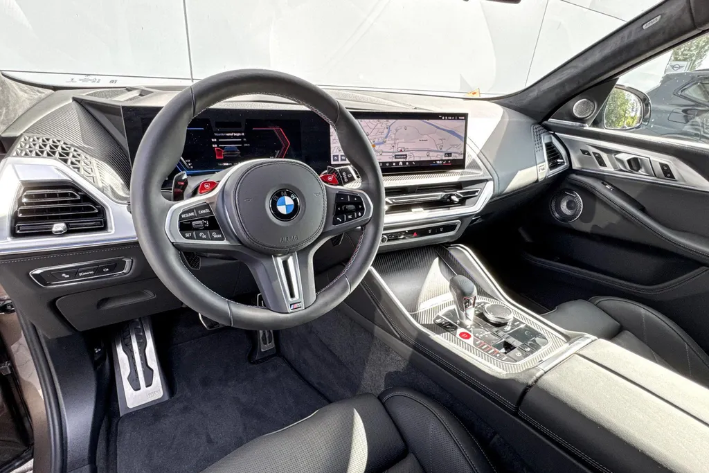 BMW XM PHEV 50e 30 kWh
