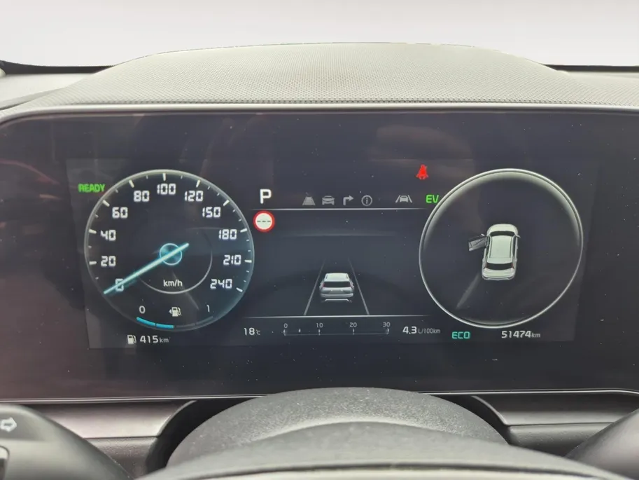 Kia Niro 1.6 GDi Hybrid DynamicPlusLine | Cruise Control | Climate Control | Open Dak | Camera | Stoelverwarming | Stuurverwarming | Elektrische Kofferbak | Trekhaak |