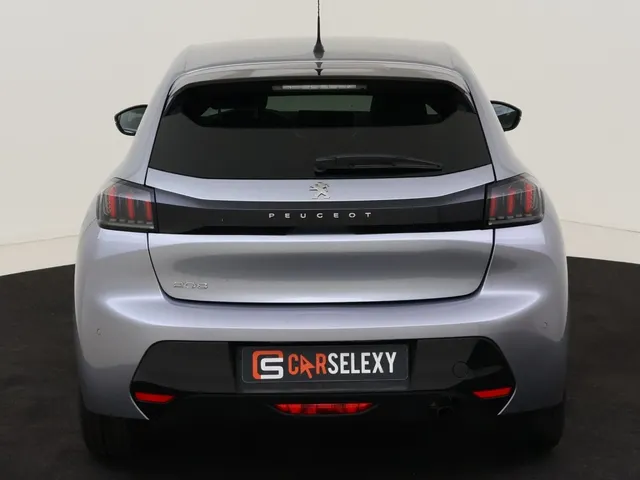 Peugeot 208 1.2 PureTech Allure Navi via Carplay | Cruise Control