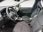 Renault Captur 1.6 E-Tech Hybrid 145 Intens | Automaat | Parkeersensoren | Camera | Cruise & Climate Control | Apple Carplay & Android Auto | 12 Maanden BOVAG Garantie