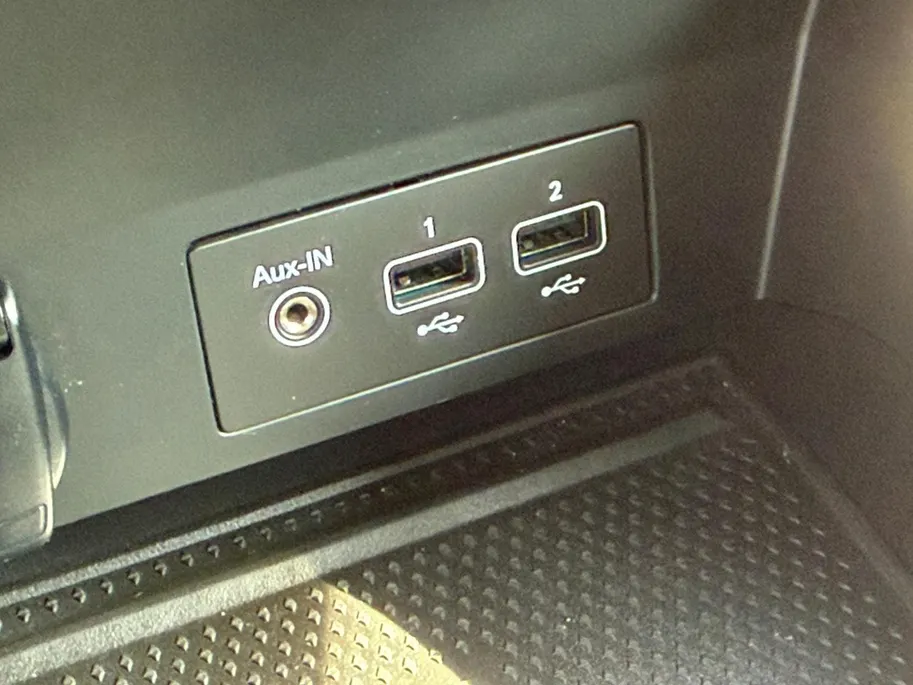 Renault Captur 1.0 TCe 90 Intens Apple Carplay/Android Auto , electronic climate controle , parkeersensor achter , cruise , tel , lm velgen .
