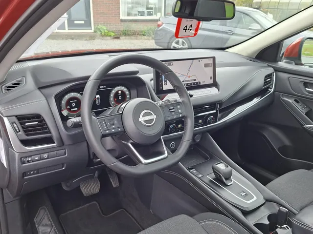 Nissan QASHQAI 1.3 MHEV Xtronic N-Connecta NAVI | PANO DAK | NL-auto | rijklaarprijs !!