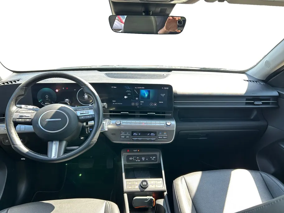 Hyundai Kona 1.6 GDI HEV Premium Sky | Stoel- stuurverwarming | Schuif- kanteldak | Leder | Elek. stoelverstelling