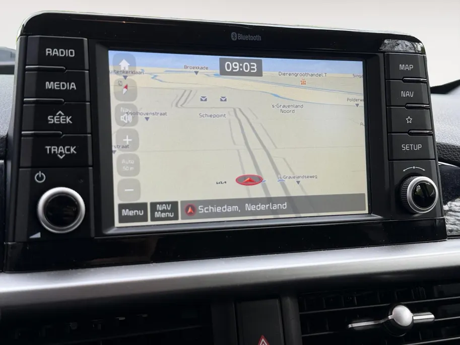 Kia Picanto 1.0 MPi DynamicLine DEALER ONDERHOUDEN | NAVIGATIE | ACHTERUITRIJCAMERA | RESTERENDE FABRIEKSGARANTIE TM 20230