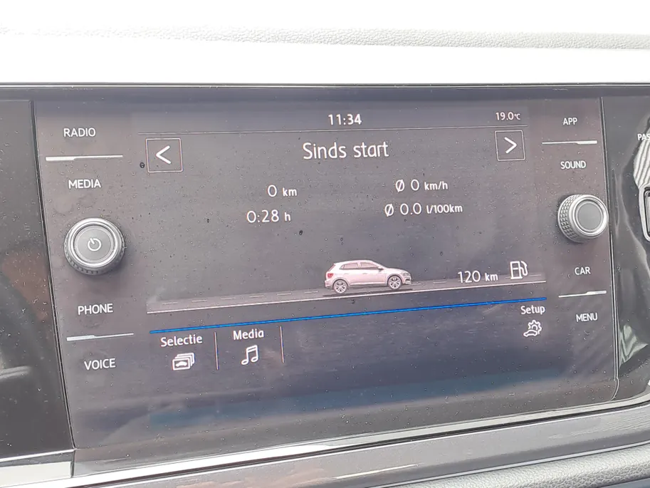 Volkswagen Polo 1.0 TSI Highline Business R | R-Line | Automaat | Adaptive cruise | Stoelverwarming | Apple Carplay | Andriod Auto