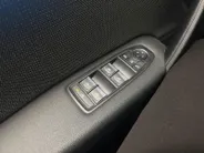 Renault Captur 1.6 E-Tech full hybrid 145 techno AICRO APPLE CARPLAY/ANDROID AUTO STOEL/STUUR VERWARMING ADAPTIVE CRUISE CONTROL ACHTERUITRIJ CAMERA PARKEERSENSOREN VOOR/ACHTER LM VELGEN ZEER MOOIE AUTO