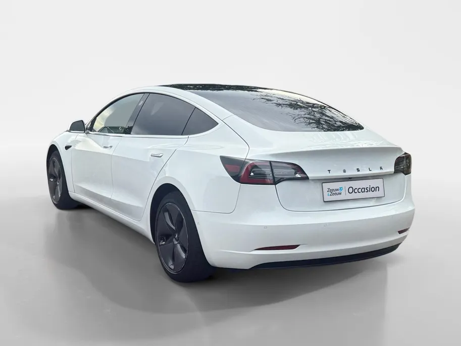 Tesla Model 3 Standard RWD Plus 60 kWh 87,8% SoH | 448Km Actieradius | Goed onderhouden! | Panoramadak | Elektr. Stoelen | Autopilot | 12 maanden garantie! |