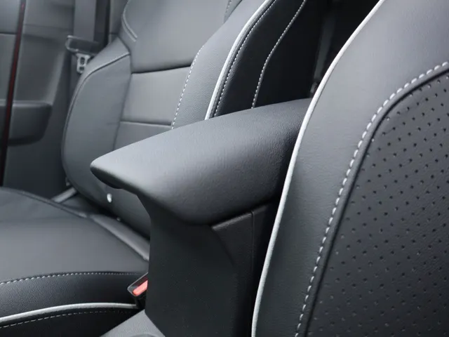 Mitsubishi ASX 1.8 HEV Instyle Panodak | Harman Kardon | Leder