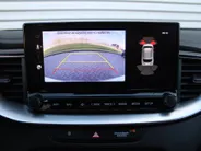 Kia Ceed 1.0 T-GDi DynamicPlusLine | Stuur-/stoelverwarming | Camera | Draadloos laden | LED | Dodehoek detectie | 16' LM |