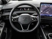 Volkswagen ID.7 Tourer Pro Limited Edition 77kWh 286pk · Navigatie · 360 camera · Trekhaak · 20' LM velgen