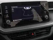 Škoda Fabia 1.0 TSI 95pk Essence · Airco · Apple/Android Car Play · P-Sensoren · Virtual Cockpit · Garantie t/m 03-06-2028 of 100.000km