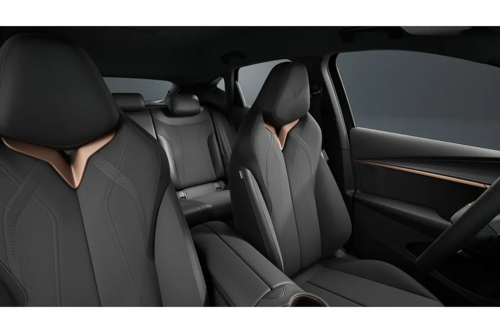 CUPRA Tavascan Essential | Achteruitrijcamera | Digitaal instrumentenpaneel (Virtual Cockpit) | Draadloze Apple CarPlay™, Android Auto™