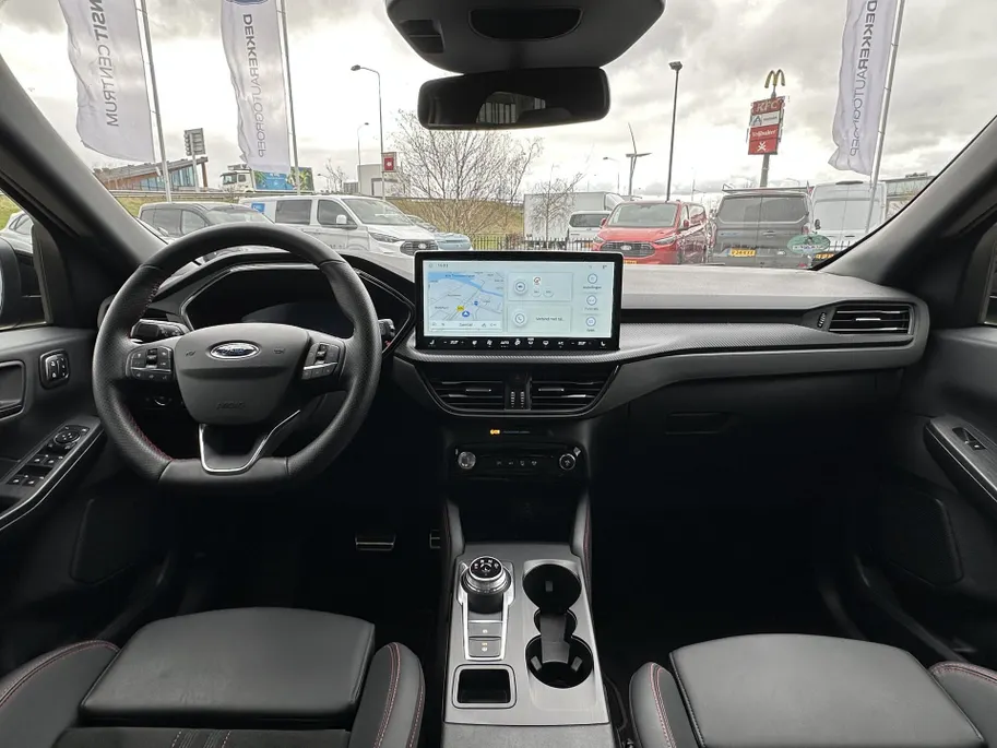 Ford Kuga 2.5 PHEV ST-Line X - TREKHAAK ELECTRISCH - 2.100 KG TREKGEWICHT - PANORAMA DAK - APPLE CAR PLAY - ANDROID AUTO - AGR STOELEN - VOORRUITVERWARMING