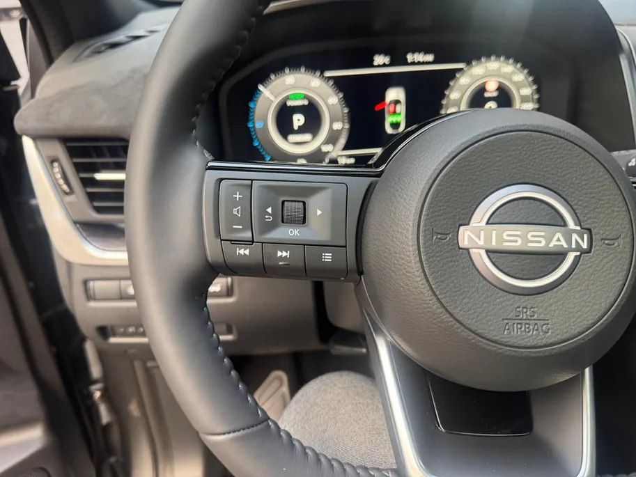 Nissan QASHQAI 1.5 e-Power Tekna Plus | Panoramadak | BLIS | Electrische bestuurdersstoel | Lederen bekleding |