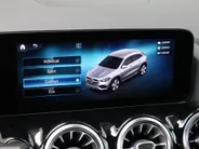 Mercedes-Benz GLA 200 Business Solution AMG l Trekhaak l Stoelverwarming l Memory