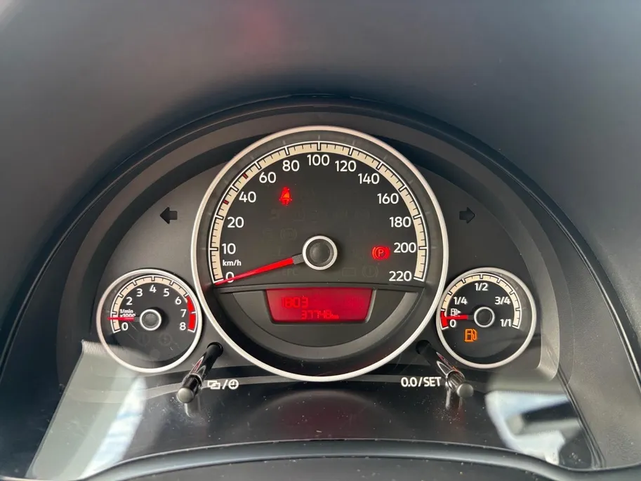 Volkswagen up! 1.0 BMT move up! | 12 maanden BOVAG-Garantie| Airco | Bluetooth | Elektr. Ramen |