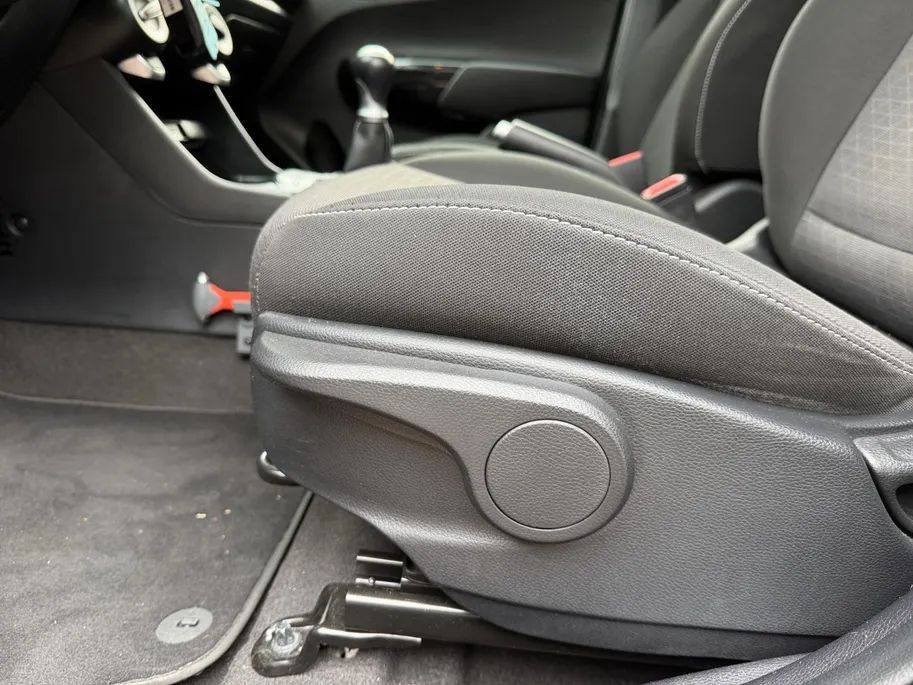 Kia Picanto 1.0 MPi DynamicLine DEALER ONDERHOUDEN | NAVIGATIE | ACHTERUITRIJCAMERA | RESTERENDE FABRIEKSGARANTIE TM 20230