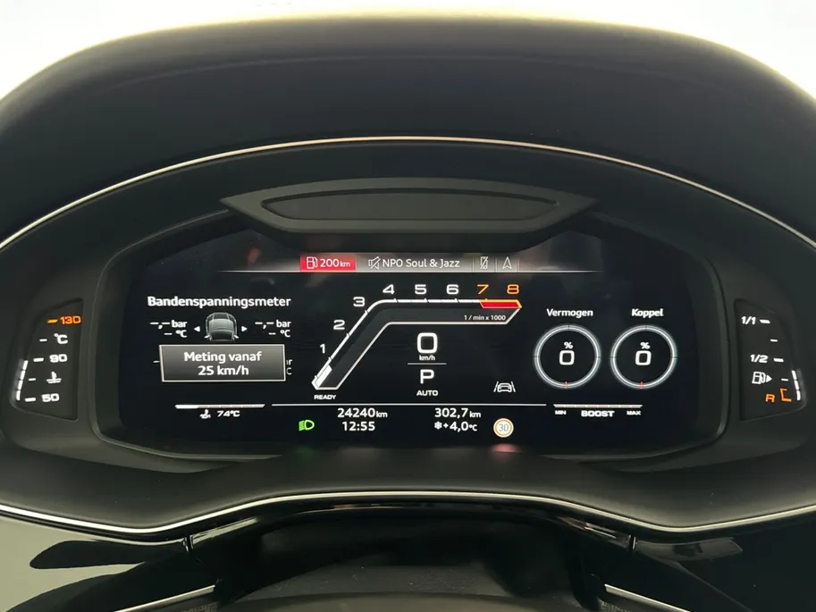 Audi RSQ8 4.0 TFSI RS Q8 Quattro | Panoramadak | Luchtvering | 23'' L.M. Velgen