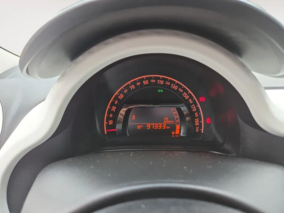 Renault Twingo 1.0 SCe Collection | Zeer nette auto | Cruise Control | Bluetooth radio | Volledig dealer onderhouden | 12 maanden BOVAG garantie |