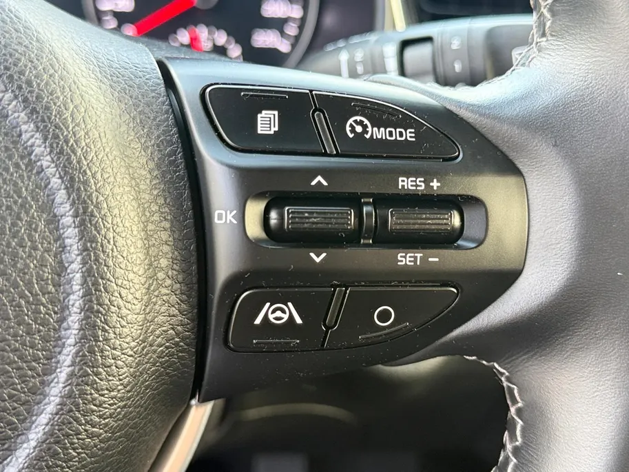 Kia Stonic 1.0 T-GDi MHEV DynamicPlusLine | Trekhaak | Keyless | Camera | Climate Control | Cruise Control | Lane Assist | Apple Carplay | Android Auto |