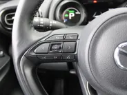 Mazda 2 Hybrid 1.5 Agile | Comfort pakket | 15' LM | Stoelverwarming | Apple Carplay / Android Auto |