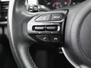 Kia Stonic 1.0 T-GDi MHEV DynamicPlusLine | Camera | Clima | Cruise | 16' LM | LED | Navi | Apple Carplay/Android Auto | Keyless | Automaat |